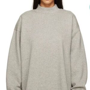 Fear of God Essentials mock neck sweatshirt sz L.